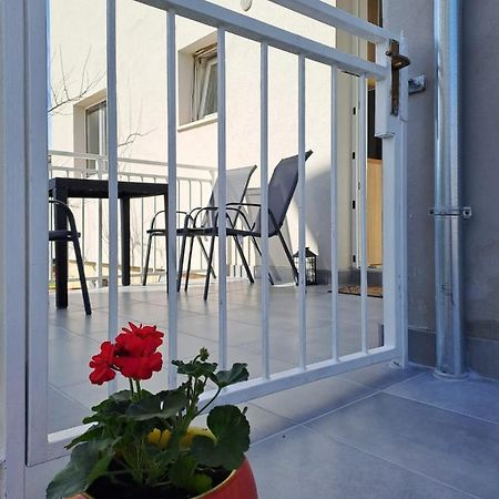 Апартаменты Apartman Tanja Билице Экстерьер фото