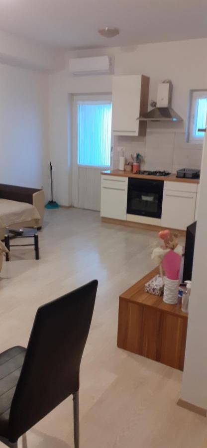 Апартаменты Apartman Tanja Билице Экстерьер фото
